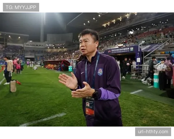 天津津门虎主帅于根伟赛前发布会:将针对上海申花边路防守做文章 天津津门虎主帅于根伟赛前发布会:将针对上海申花边路防守做文章